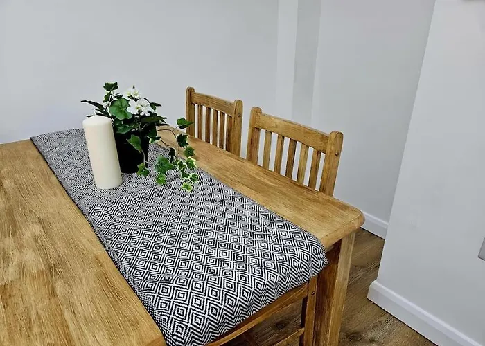 Wonderful Apartment In Wembley